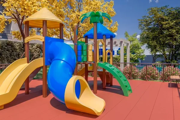 sensia-la-vie-externa-playground-062024.webp